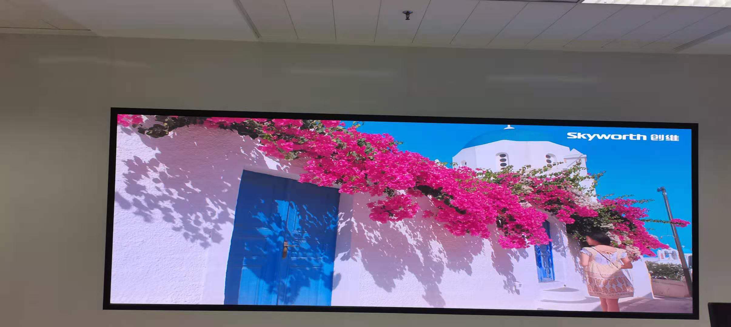 20人會議室選86寸還是110寸？尺寸計算公式+眼動儀測試結果公布！”